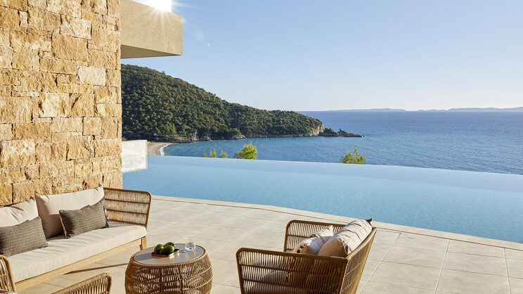 Elix, Mar-Bella Collection